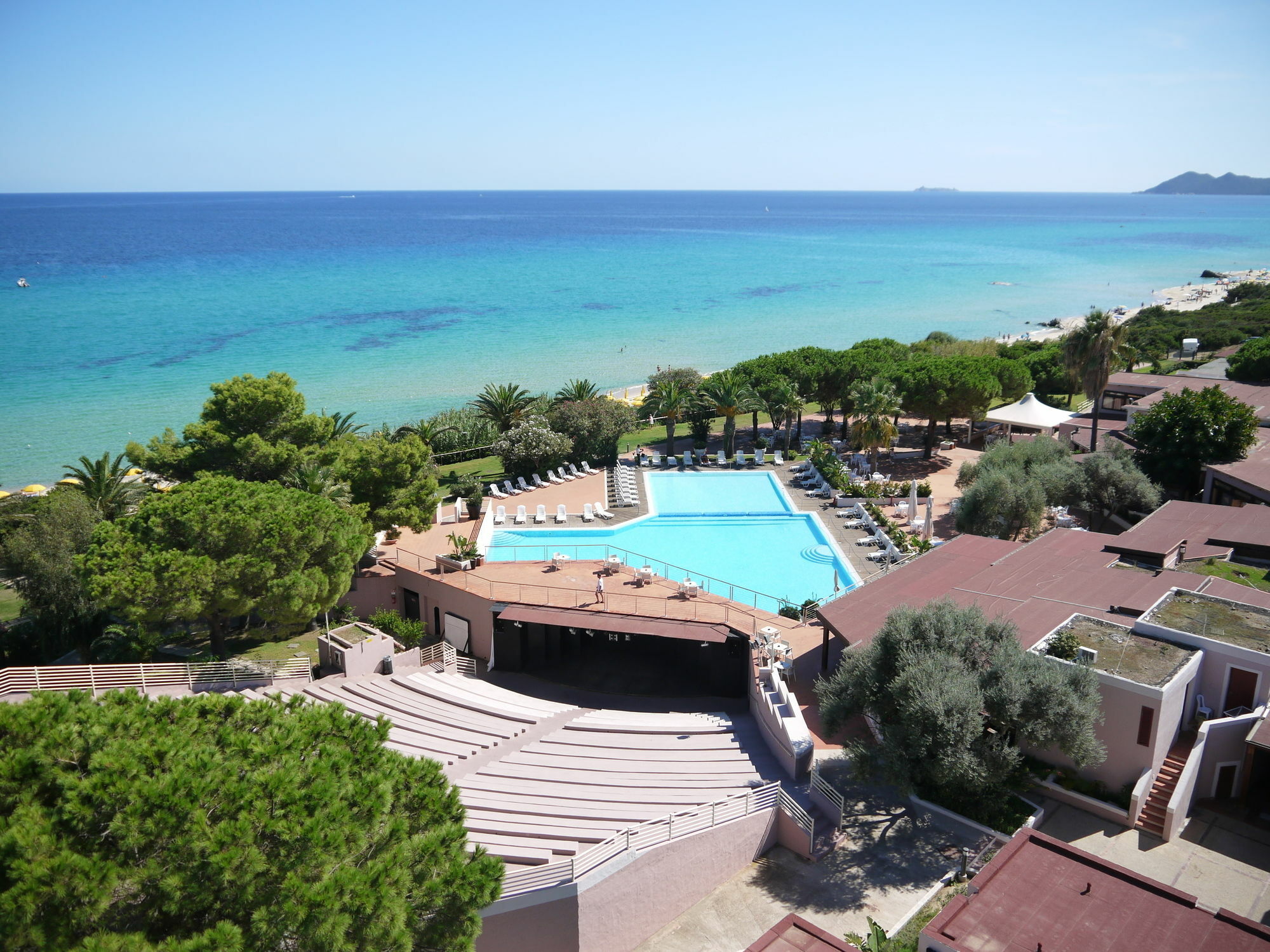 Th Costa Rei - Free Beach Resort Kültér fotó
